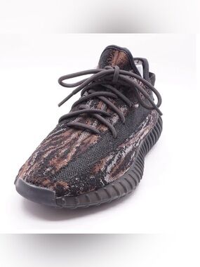 adidas Yeezy Boost 350 V2 Sneakers Size 5